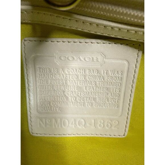 Vintage Coach Limited Edition Zebra Stripe Green & White Tote Bag - Picture 9 of 12